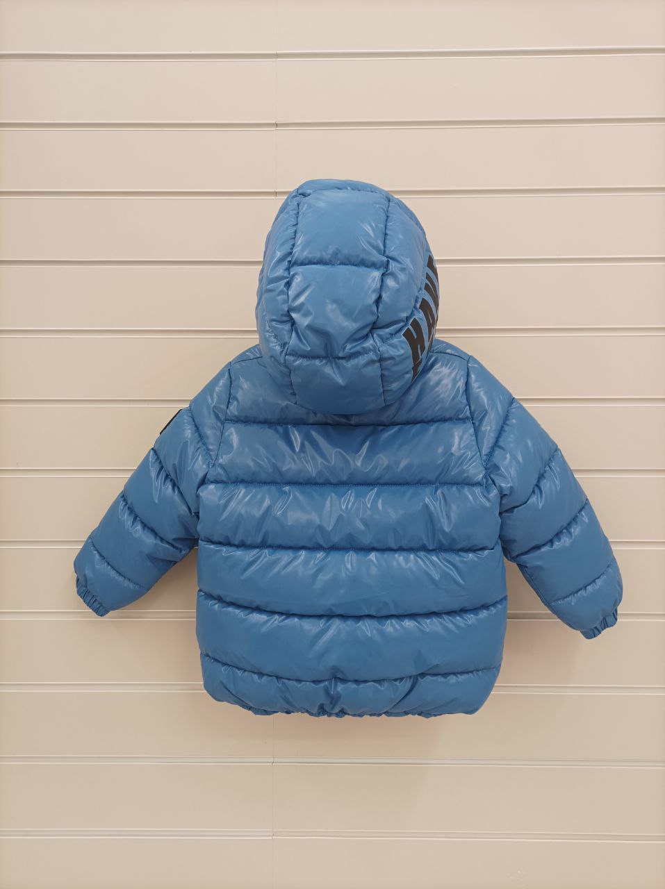 b70ad949-c568-4d07-9799-4632ea6cce40