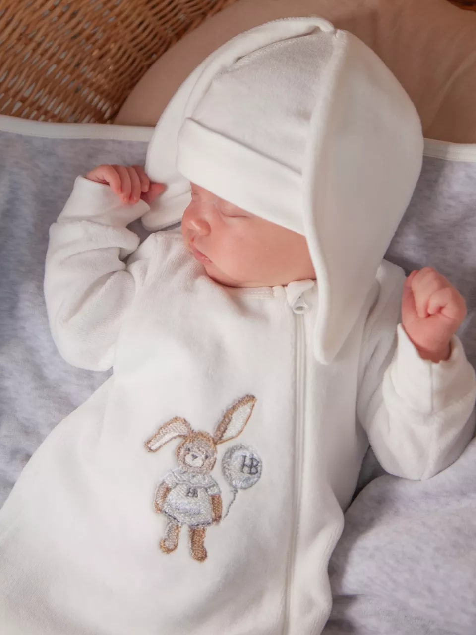 85b8f15f-a570-11ee-98bd-00e04c0ab81e_a99e4f88-d152-11ee-aba5-d45d6440942f (1)