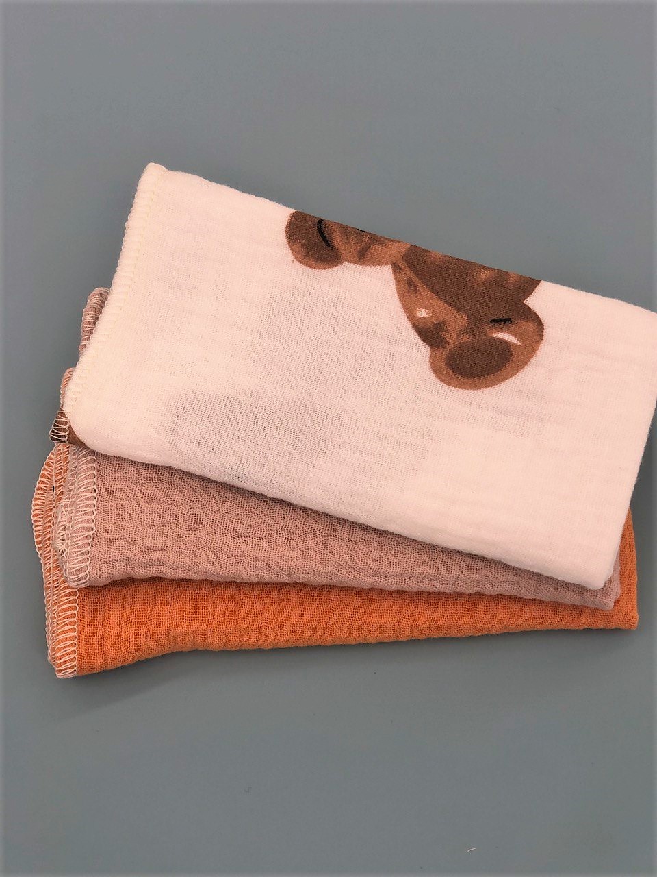 photo_5353014450963203792_y