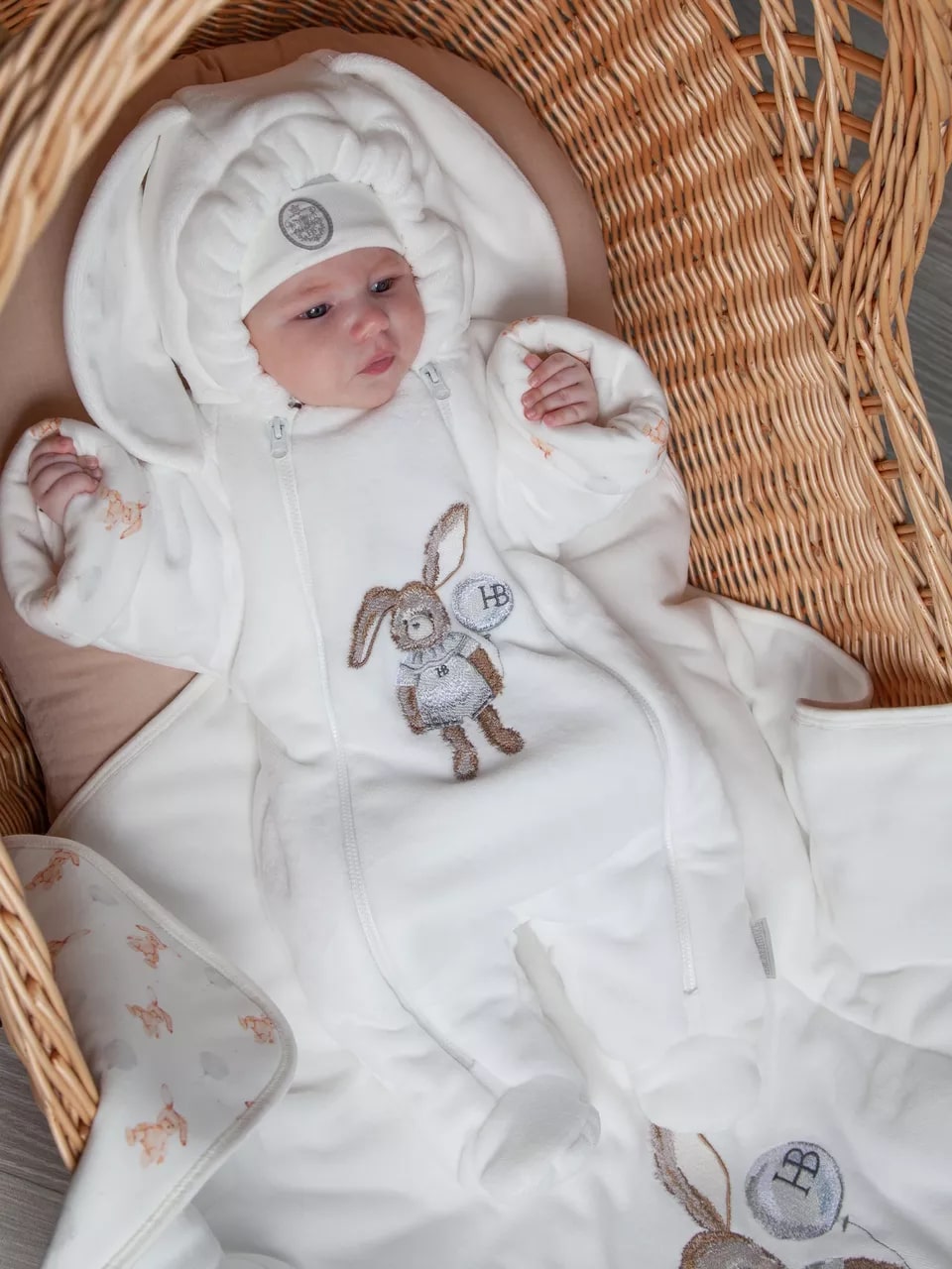 2d7667b0-a569-11ee-98bd-00e04c0ab81e_f5547c6b-d144-11ee-aba5-d45d6440942f