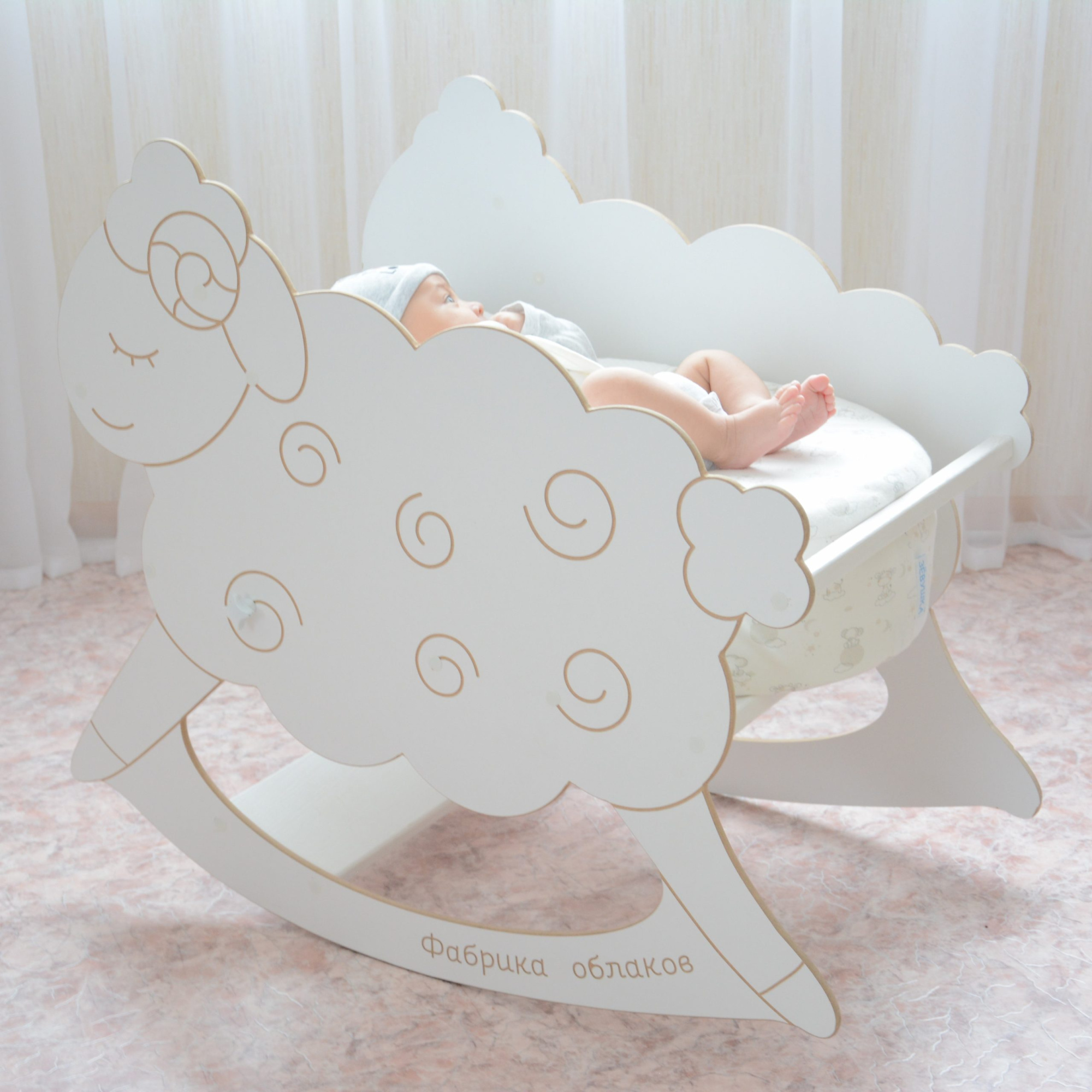 ovechka-sony001-FODed